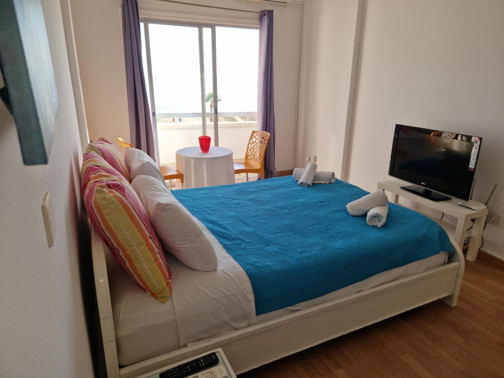 Kolonaki Seaview Apartments Larnaca Pokój zdjęcie